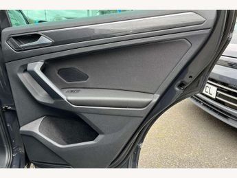 Volkswagen Tiguan 2.0 TDi 150 SEL 5dr DSG