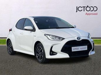 Toyota Yaris 1.5 Hybrid Design 5dr CVT