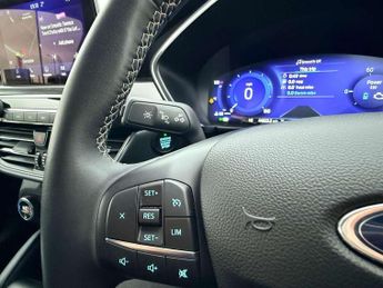 Ford Kuga 2.5 PHEV Vignale 5dr CVT