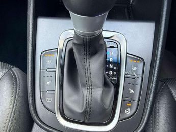 Hyundai Kona 1.6 GDi Hybrid Ultimate 5dr DCT