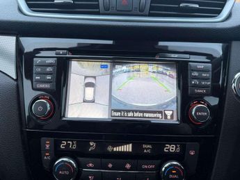 Nissan Qashqai 1.6 dCi N-Connecta 5dr Xtronic
