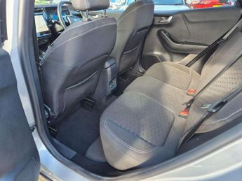 Ford Puma 1.0 EcoBoost Hybrid mHEV Titanium 5dr DCT