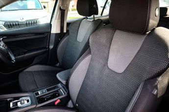 Skoda Octavia 1.4 TSI iV SE Technology DSG 5dr