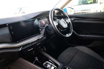 Skoda Octavia Estate 1.4 TSI iV SE Technology DSG 5dr