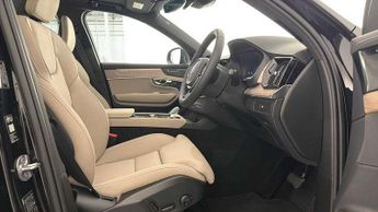 Volvo XC90 2.0 B5P Plus Dark 5dr AWD Geartronic