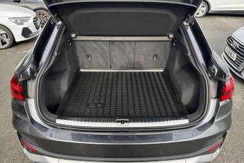 Audi Q3 35 TFSI S Line 5dr S Tronic