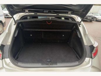 Toyota Corolla 2.0 VVT-i Hybrid Excel 5dr CVT