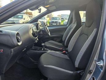 Toyota Aygo X 1.0 VVT-i Pure 5dr Auto