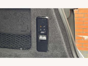 Land Rover Range Rover Sport 3.0 D300 Dynamic SE 5dr Auto