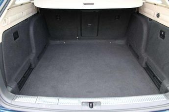 Skoda Superb Estate 2.0 TSI 190 Laurin + Klement 5dr DSG