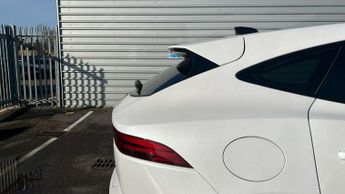 Jaguar E-Pace 2.0 D200 R-Dynamic SE Black 5dr Auto