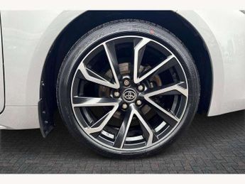 Toyota Corolla 1.8 Hybrid Excel 5dr CVT