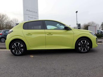 Peugeot 208 1.2 Hybrid 100 Allure 5dr e-DSC6