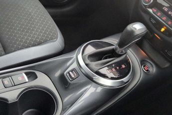 Nissan Juke 1.0 DiG-T 114 N-Connecta 5dr DCT