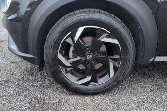 Nissan Juke 1.0 DiG-T 114 N-Connecta 5dr DCT