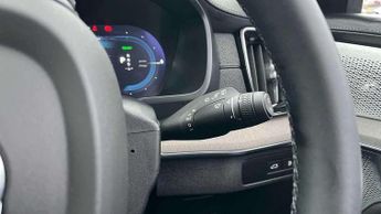 Volvo XC90 2.0 T8 PHEV Ultra Dark 5dr AWD Geartronic