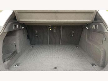 Jaguar F-Pace 2.0 P250 R-Dynamic SE Black 5dr Auto AWD