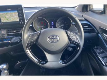 Toyota C-HR 2.0 Hybrid Design 5dr CVT