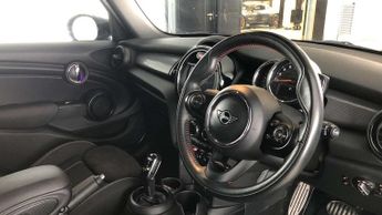 MINI Hatchback 5dr 1.5 Cooper Sport II 5dr Auto