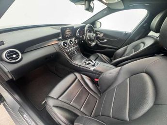 Mercedes-Benz C-Class C250d AMG Line Premium Plus 4dr Auto