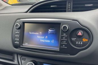Toyota Yaris 1.5 Hybrid Icon Tech 5dr CVT