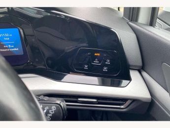 Volkswagen Golf 1.5 eTSI 150 Life 5dr DSG