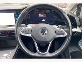 Volkswagen Golf 1.5 eTSI 150 Life 5dr DSG