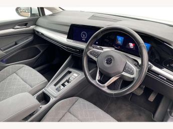 Volkswagen Golf 1.5 eTSI 150 Life 5dr DSG