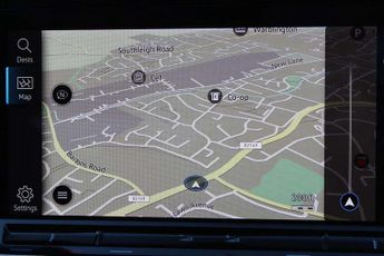 Volkswagen Golf Estate 1.5 eTSI Life 5dr DSG