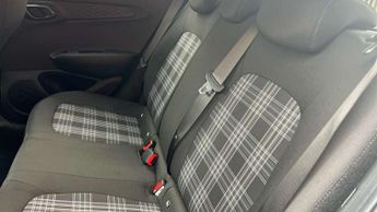 Hyundai i10 1.2 [79] Premium 5dr Auto [Nav]