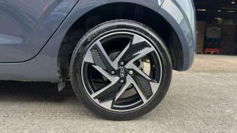 Hyundai i10 1.2 [79] Premium 5dr Auto [Nav]