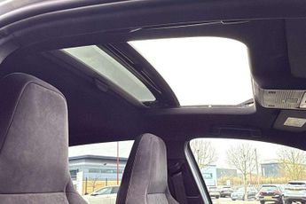 Volkswagen Golf 1.5 eTSI 150 R-Line 5dr DSG