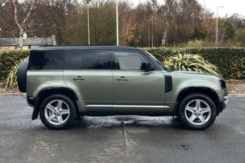 Land Rover Defender 3.0 D250 Hard Top SE Auto [3 Seat]