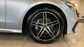 Mercedes-Benz E-Class E300e AMG Line Premium 4dr 9G-Tronic