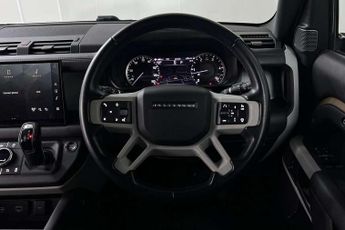 Land Rover Defender 3.0 D250 Hard Top HSE Auto