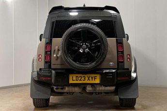 Land Rover Defender 3.0 D250 Hard Top HSE Auto