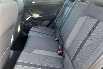 Volkswagen T-Roc 1.5 TSI Life 5dr DSG