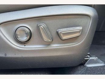 Toyota RAV4 2.5 VVT-i Hybrid Excel 5dr CVT