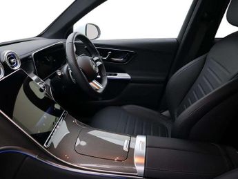 Mercedes-Benz GLC GLC 300e 4Matic AMG Line 5dr 9G-Tronic