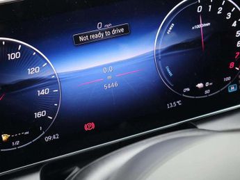 Mercedes-Benz GLC GLC 300e 4Matic AMG Line 5dr 9G-Tronic