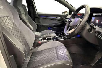 Volkswagen Golf 1.5 eTSI 150 R-Line 5dr DSG