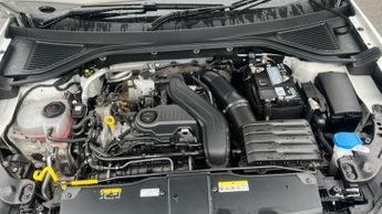 Volkswagen T-Roc 1.5 TSI R-Line 5dr DSG