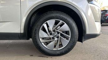 Nissan Qashqai 1.3 DiG-T MH 158 Acenta Premium 5dr Xtronic