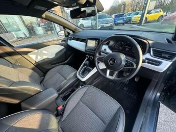 Renault Clio 1.6 E-TECH full hybrid 145 Techno 5dr Auto