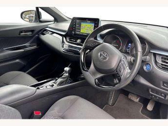 Toyota C-HR 1.8 Hybrid Design 5dr CVT