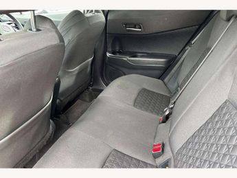 Toyota C-HR 1.8 Hybrid Design 5dr CVT