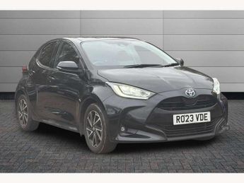 Toyota Yaris 1.5 Hybrid Design 5dr CVT