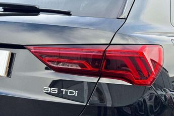 Audi Q3 35 TDI Black Edition 5dr S Tronic
