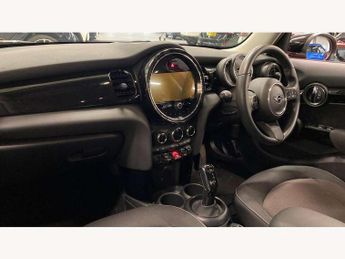 MINI Hatchback 5dr 1.5 Cooper Classic 5dr Auto