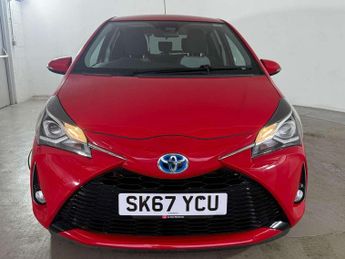 Toyota Yaris 1.5 Hybrid Design 5dr CVT